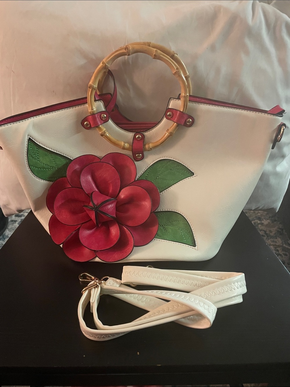 White Women’s Handbag with Bamboo Handles